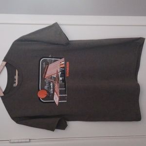 Men's large Whataburger classic t-shirt